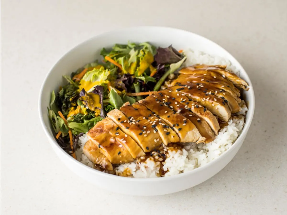 Chicken Breast Bowl with Sesame Dressing