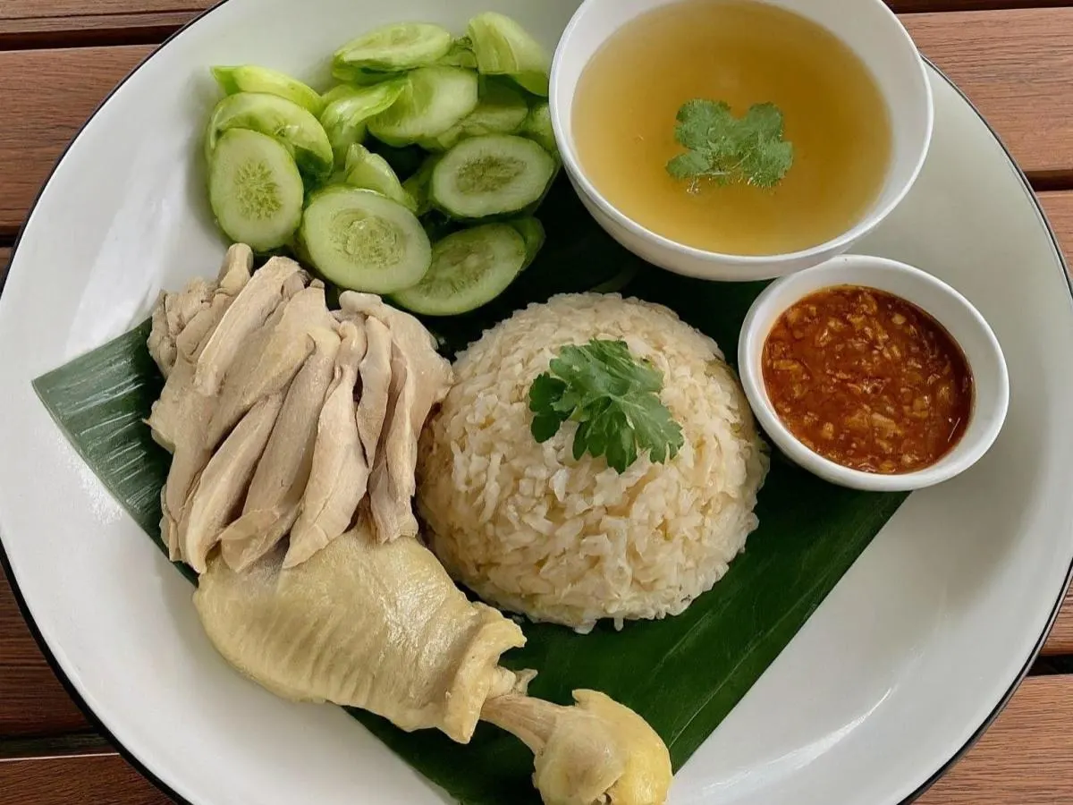 Khao Mun Gai (Chicken) with Broth Khao Mun Gai (Chicken) with Broth