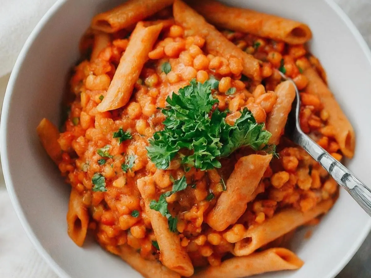 Vegan/Gluten Free Red Lentil Penne Pomodoro