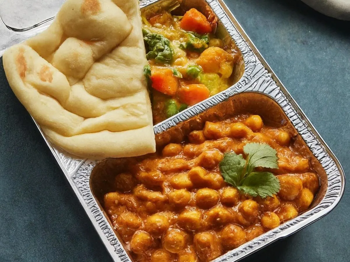 Chana Masala with Veggie Korma and Naan Chana Masala with Veggie Korma and Naan