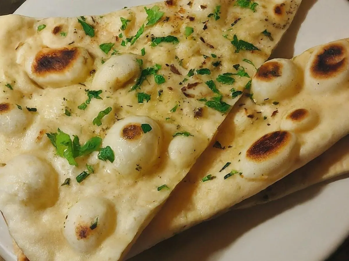 Side of Garlic Naan Side of Garlic Naan