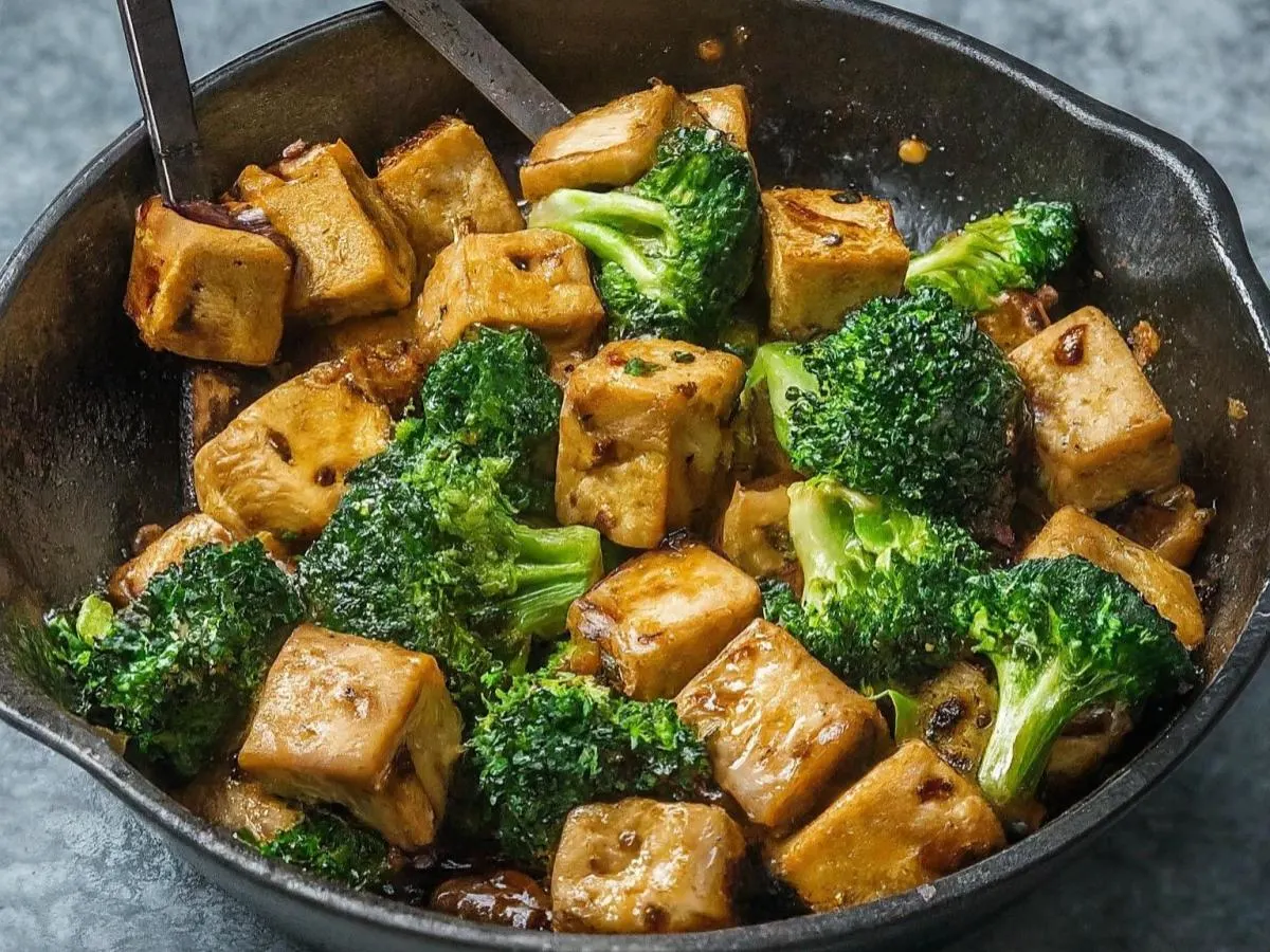 Black Pepper Garlic Tofu Stir Fry Black Pepper Garlic Tofu Stir Fry