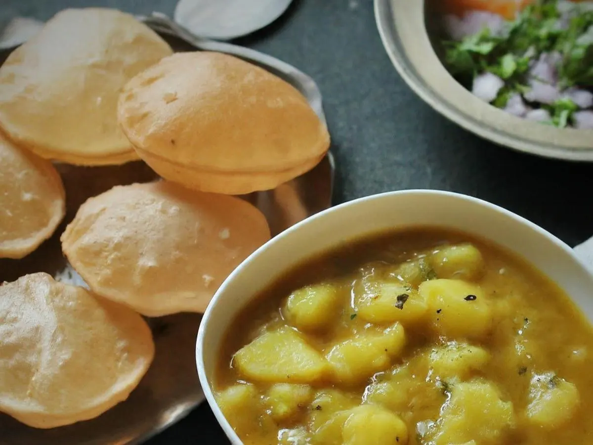 Aloo Curry + Puri (No onion and garlic)