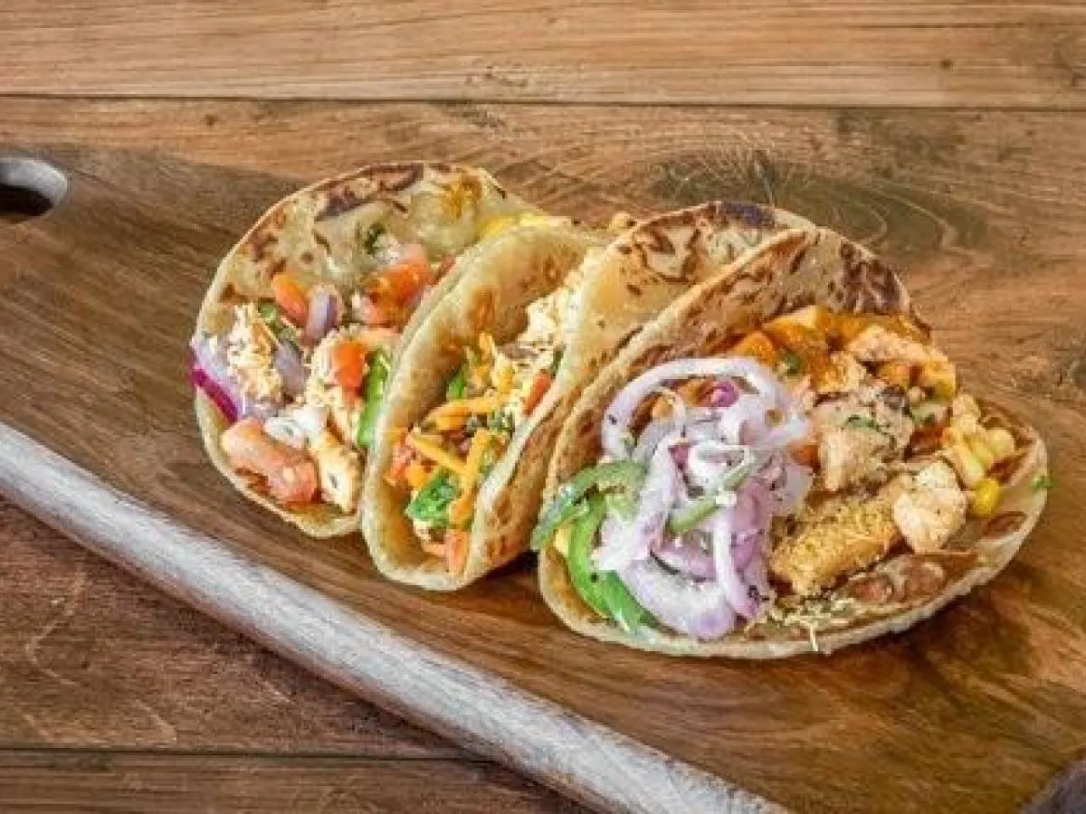 Paneer Tikka Tacos With Puri Paneer Tikka Tacos With Puri
