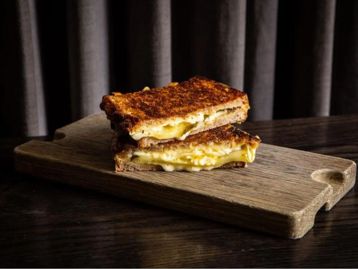 Cheese & Pickled Vegetables Toasties
