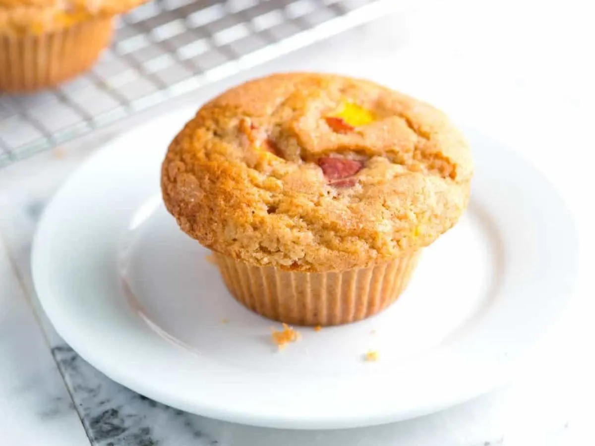 Georgia Peach Jumbo Muffin Georgia Peach Jumbo Muffin