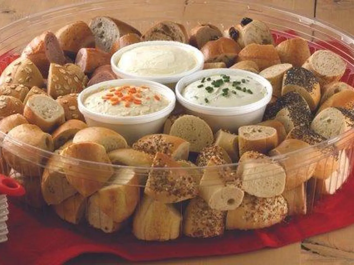 Bit O' Bagel Platter (Serves 10) Bit O' Bagel Platter (Serves 10)