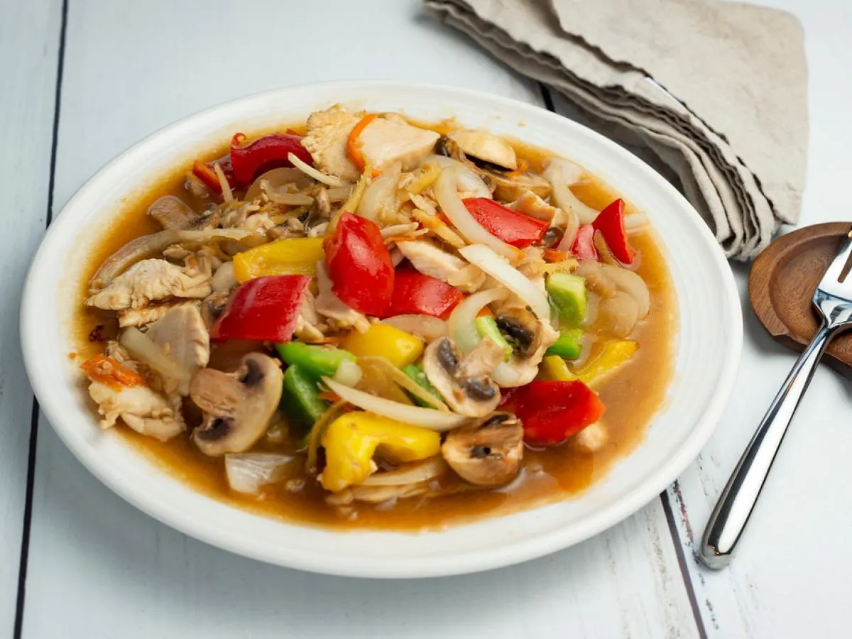 Stir Fried Ginger Chicken