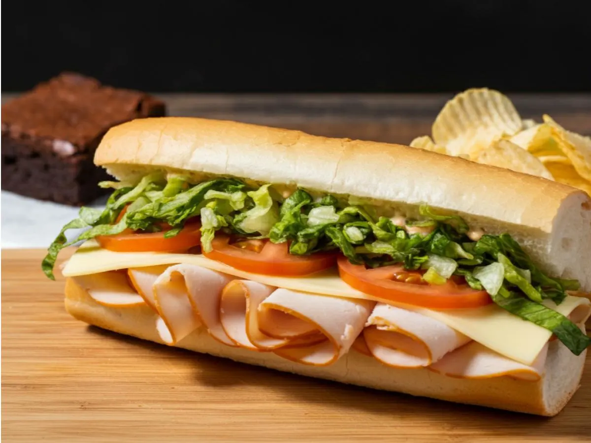 Turkey and Cheddar Sub Lunch Box