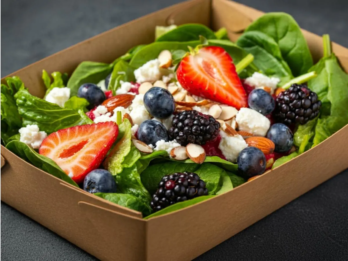 Green Berries Salad Boxed Meal