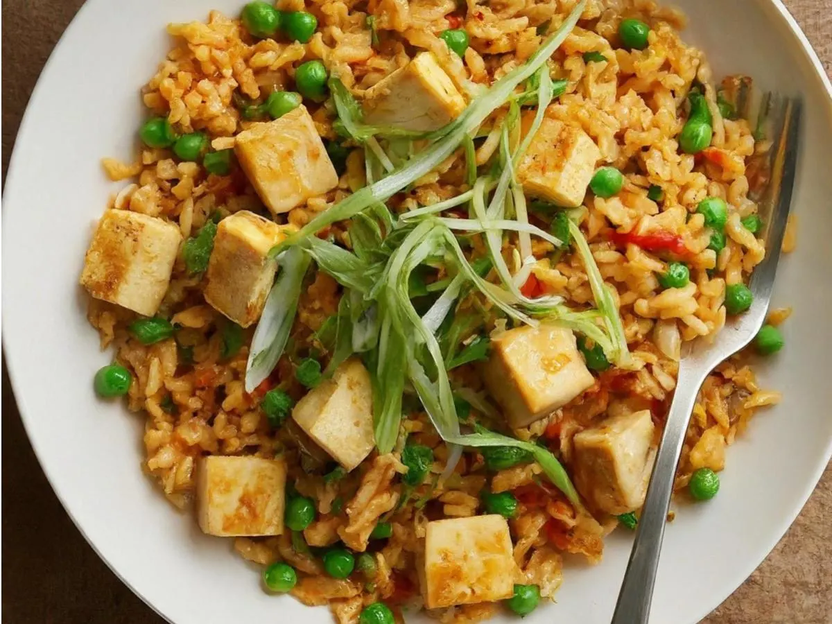 Tom Yum Fried Rice with Tofu Tom Yum Fried Rice with Tofu