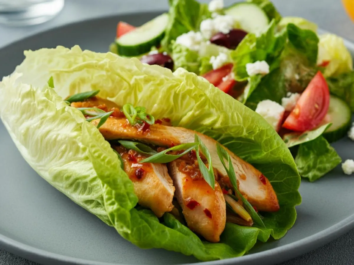 Chicken Lettuce Wrap with a Side Salad Chicken Lettuce Wrap with a Side Salad