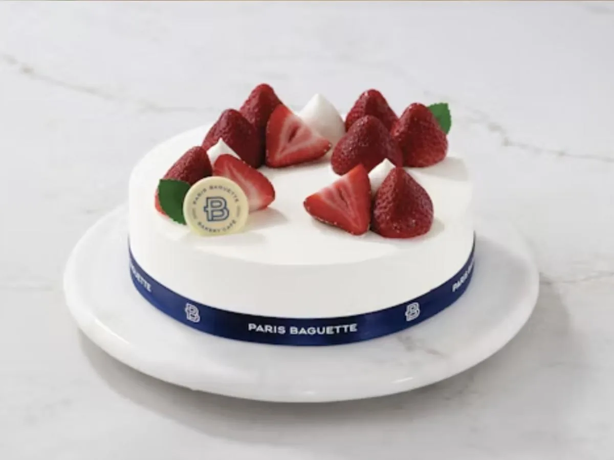 Fruit Soft Cream Cake Fruit Soft Cream Cake