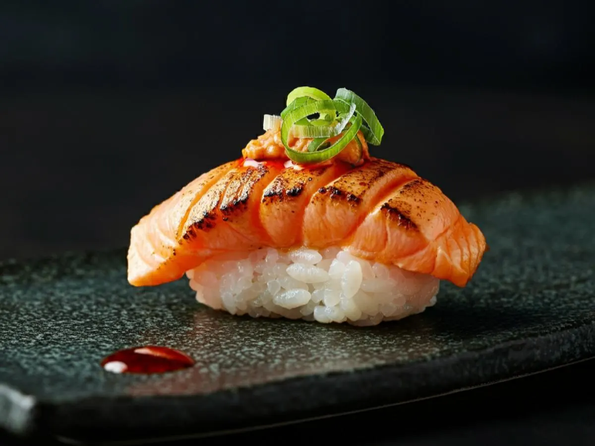 Spicy Seared Salmon - Nigiri