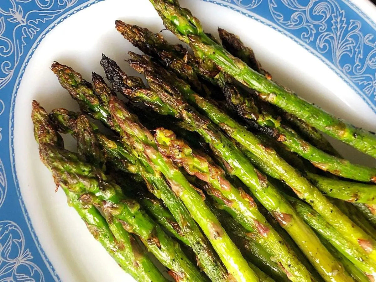 Roasted Asparagus with Garlic and Olive Oil Roasted Asparagus with Garlic and Olive Oil