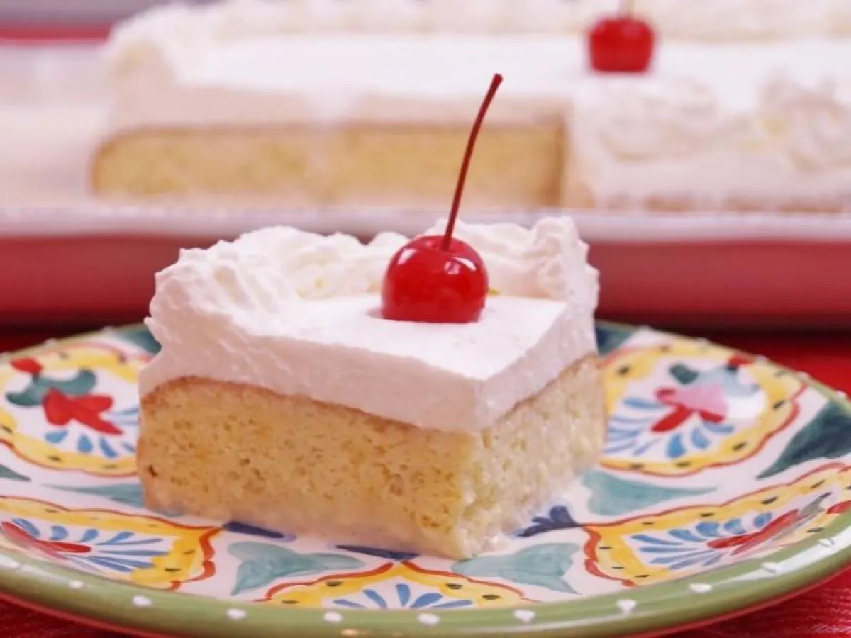 Tres Leches Tres Leches