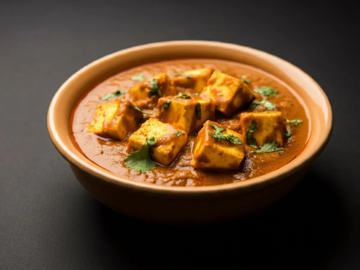 Mutter Paneer Tikkah Masala