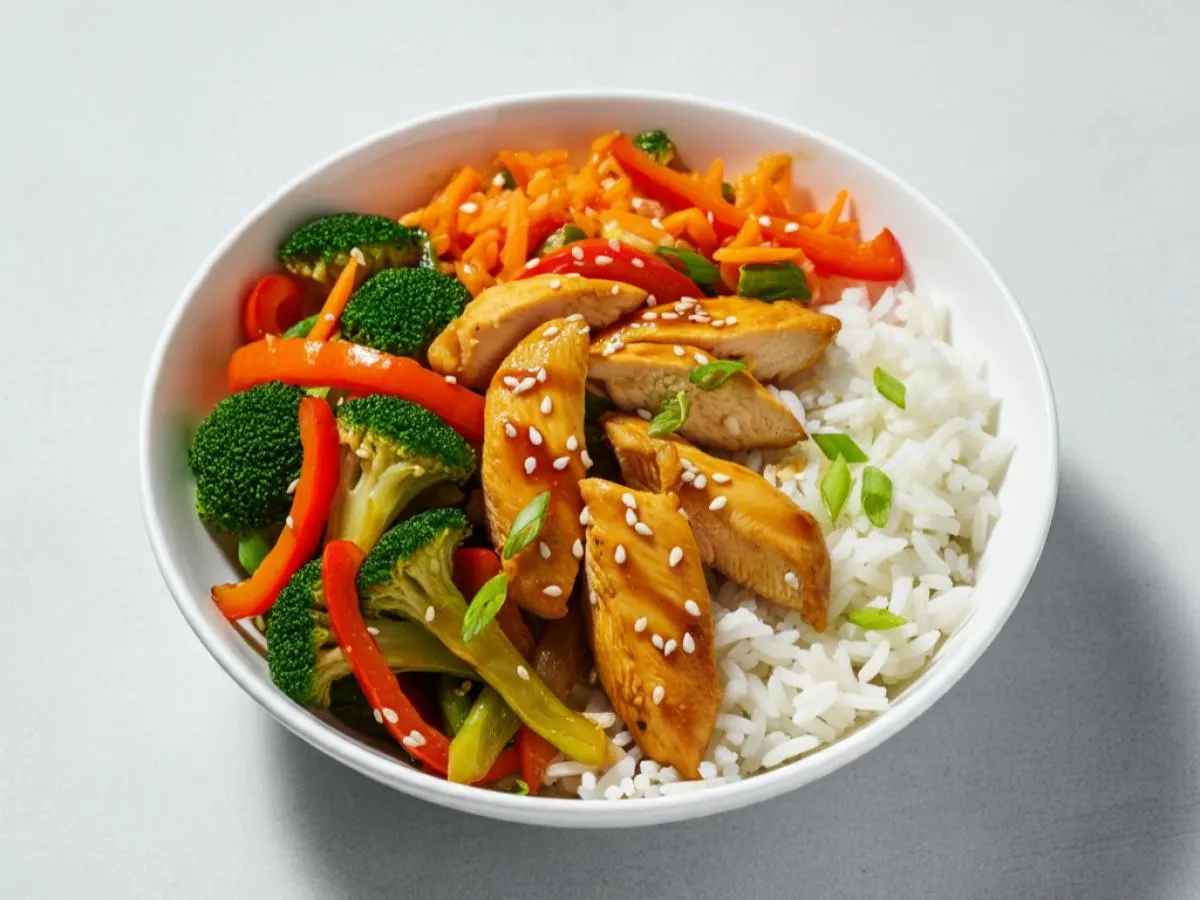 Veggie Delight Chicken Bowl Veggie Delight Chicken Bowl