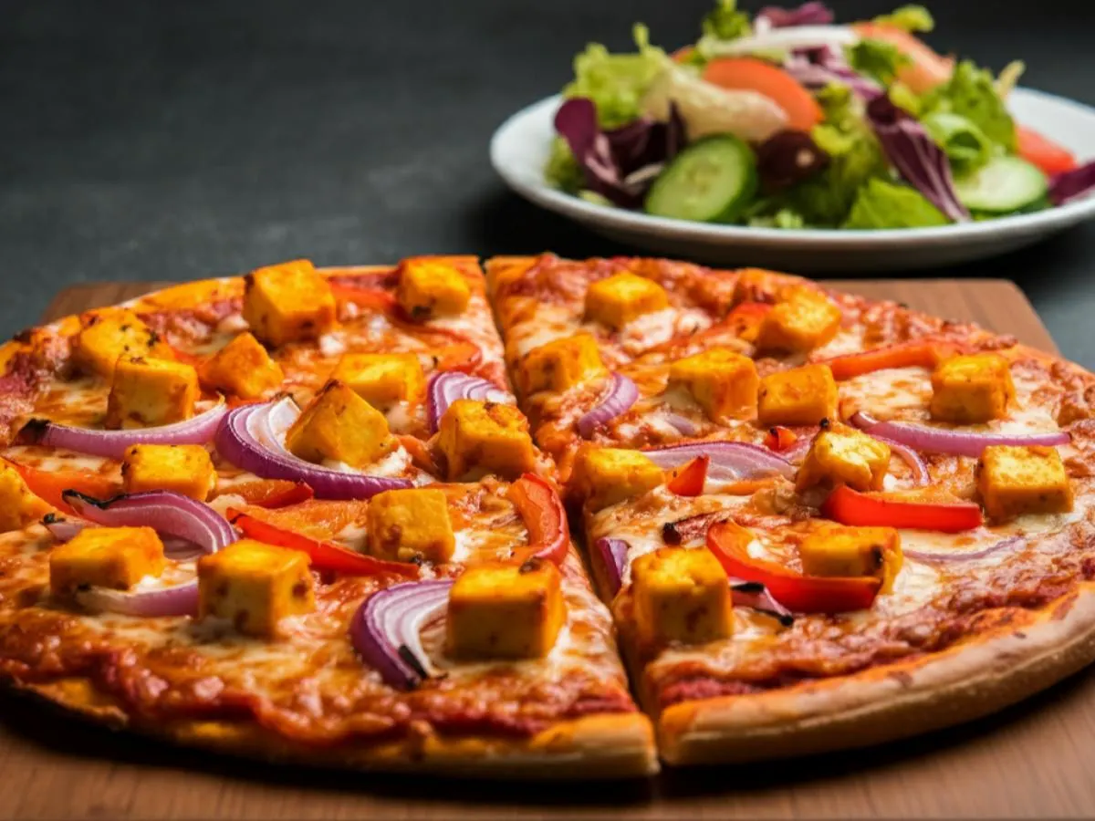 Paneer Tikka Pizza Box [Small]
