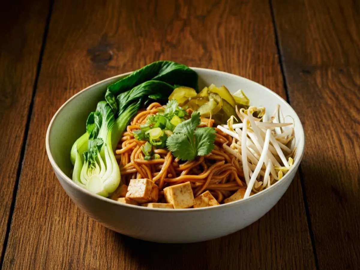 Dan Dan Noodle with Tofu (Gluten Free) Dan Dan Noodle with Tofu (Gluten Free)