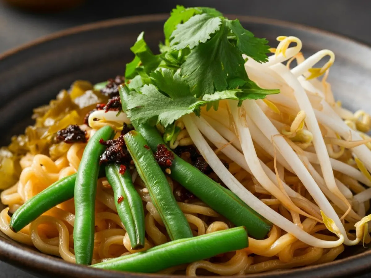 Dan Dan Noodle with Green Beans Dan Dan Noodle with Green Beans