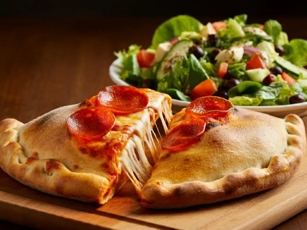 Pepperoni Calzone Boxed Meal Pepperoni Calzone Boxed Meal