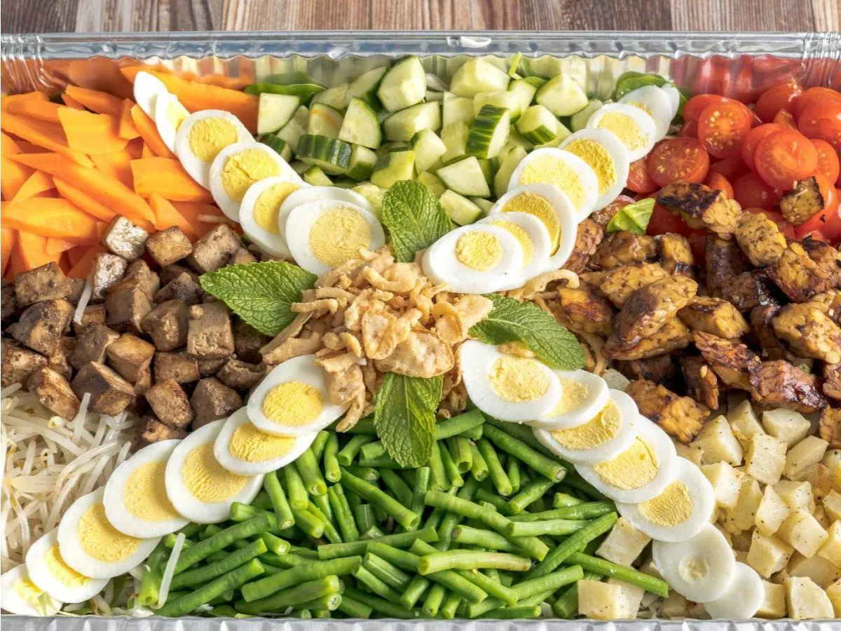 Indonesia Salad Platter Indonesia Salad Platter