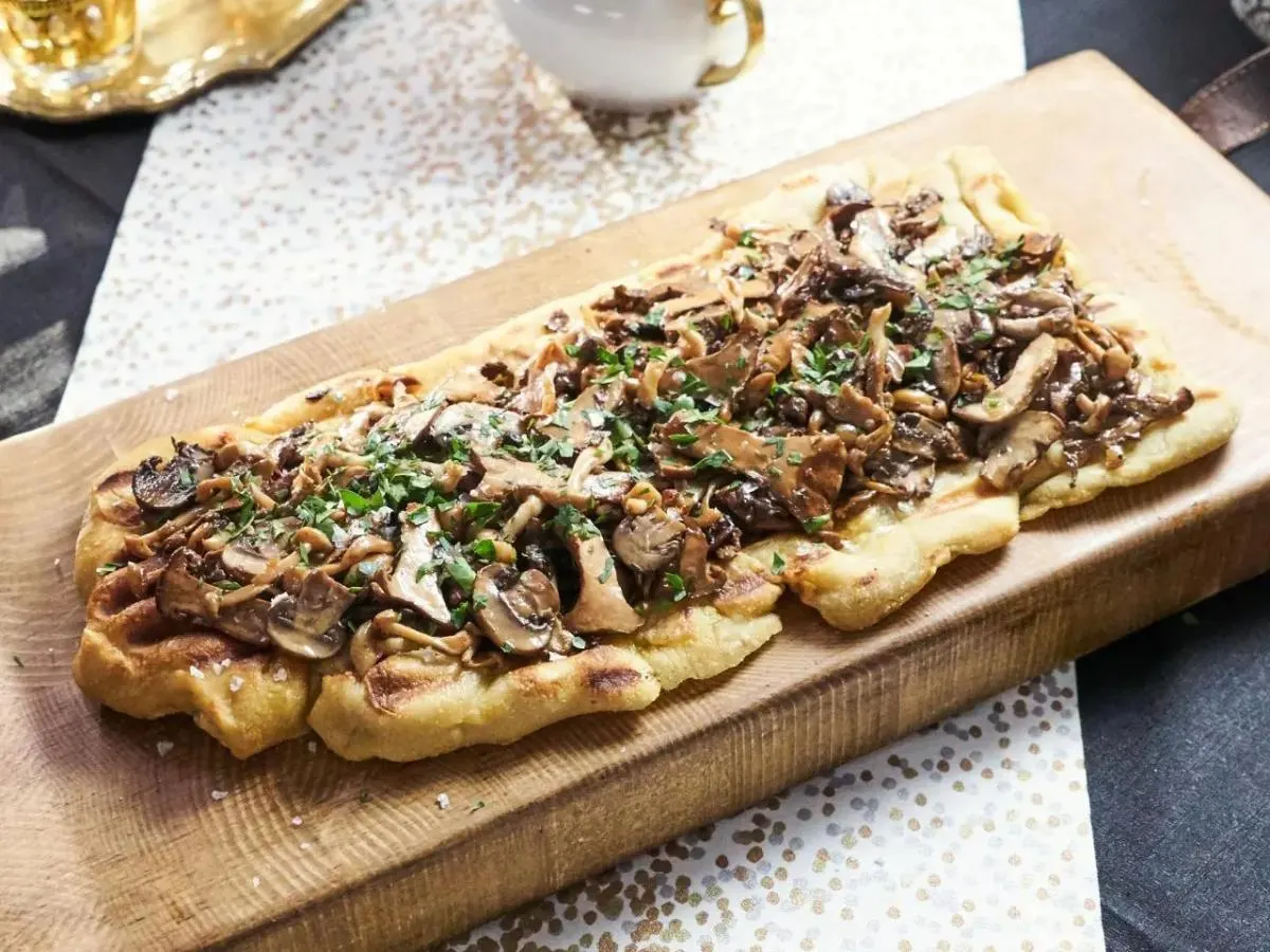 Wild Mushroom Flatbread Wild Mushroom Flatbread