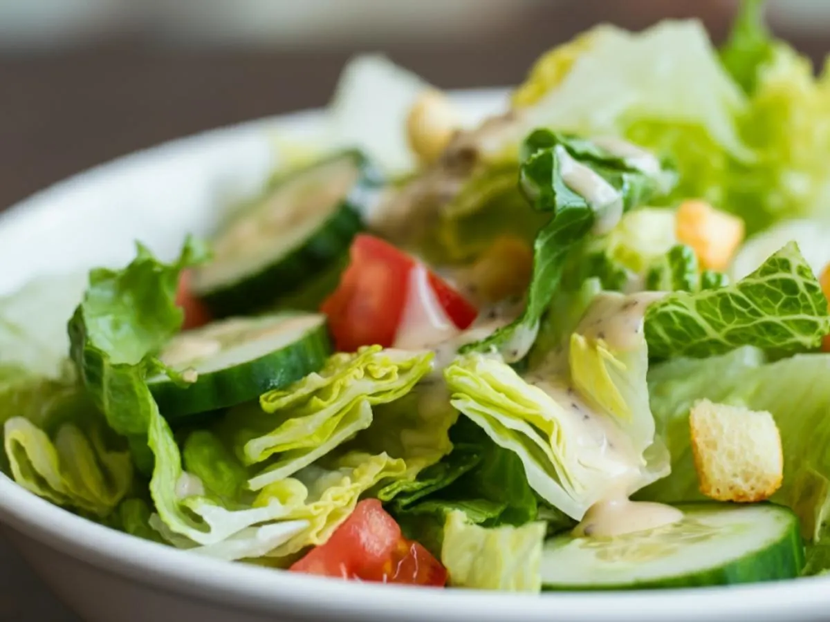 Side Toss Salad With Caesar Dressing Side Toss Salad With Caesar Dressing