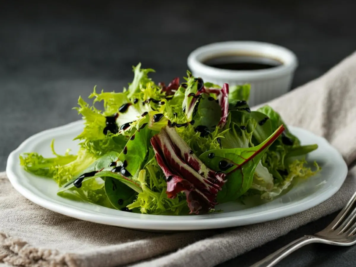 Mixed Green Side Salad | Balsamic Mixed Green Side Salad | Balsamic