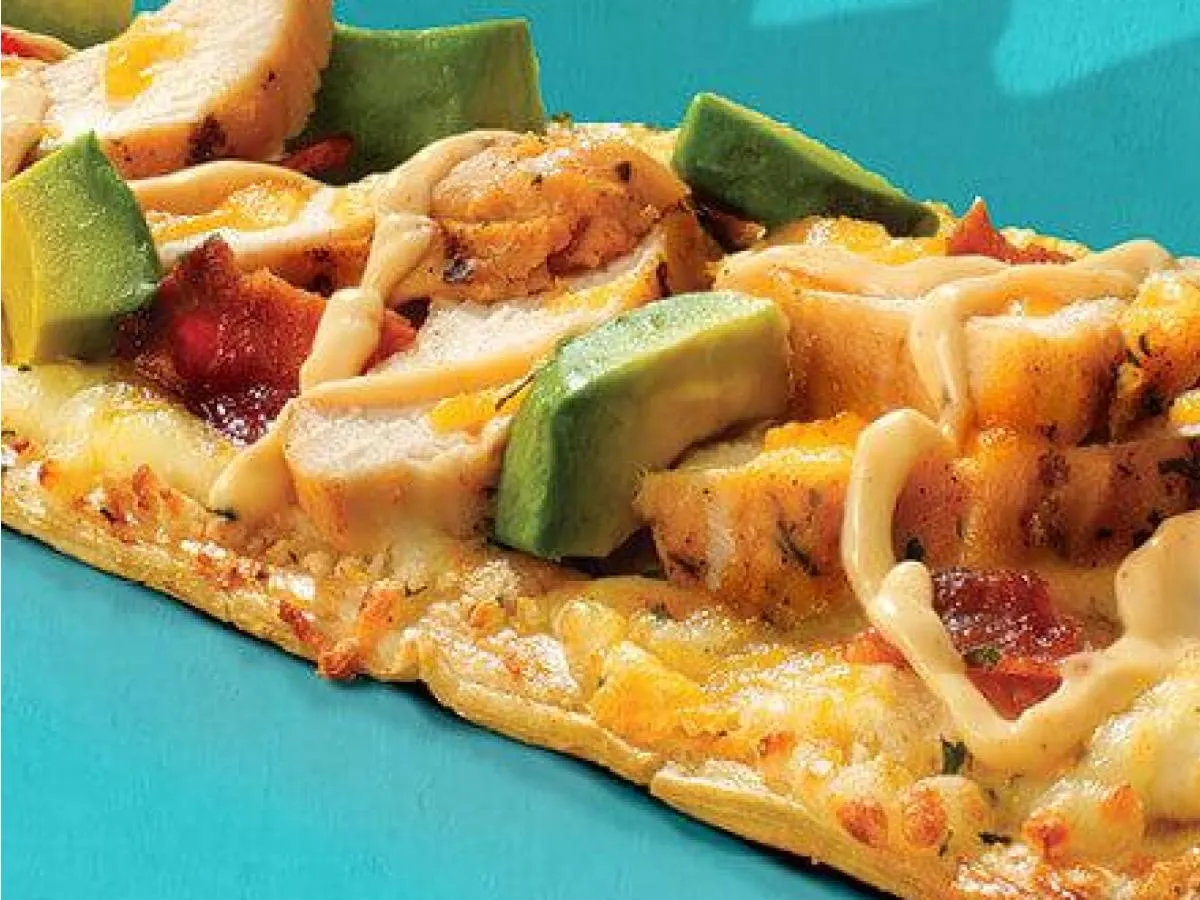 California Chicken & Avocado Flatbread Box with Salad and Chips California Chicken & Avocado Flatbread Box with Salad and Chips