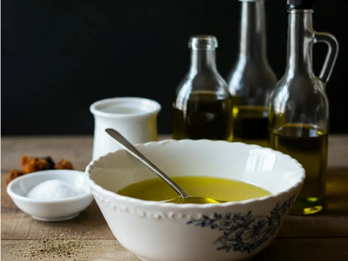 White Balsamic Vinaigrette White Balsamic Vinaigrette