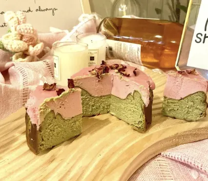 Gluten Free Raspberry Matcha Basque Cheesecake