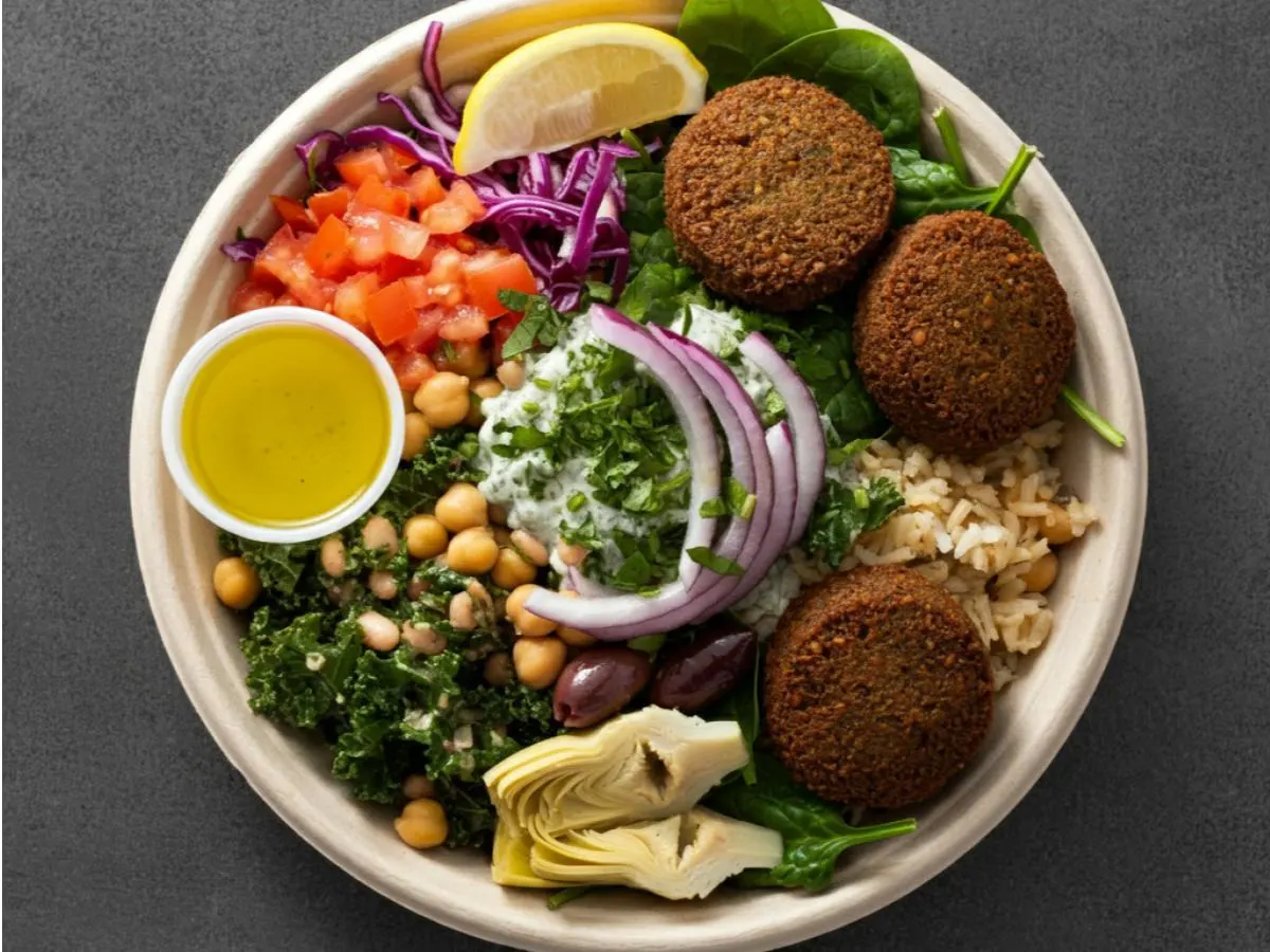 AFB - Kale-Garbanzo Beans-Spinach | Falafel | Lemon + Olive Oil