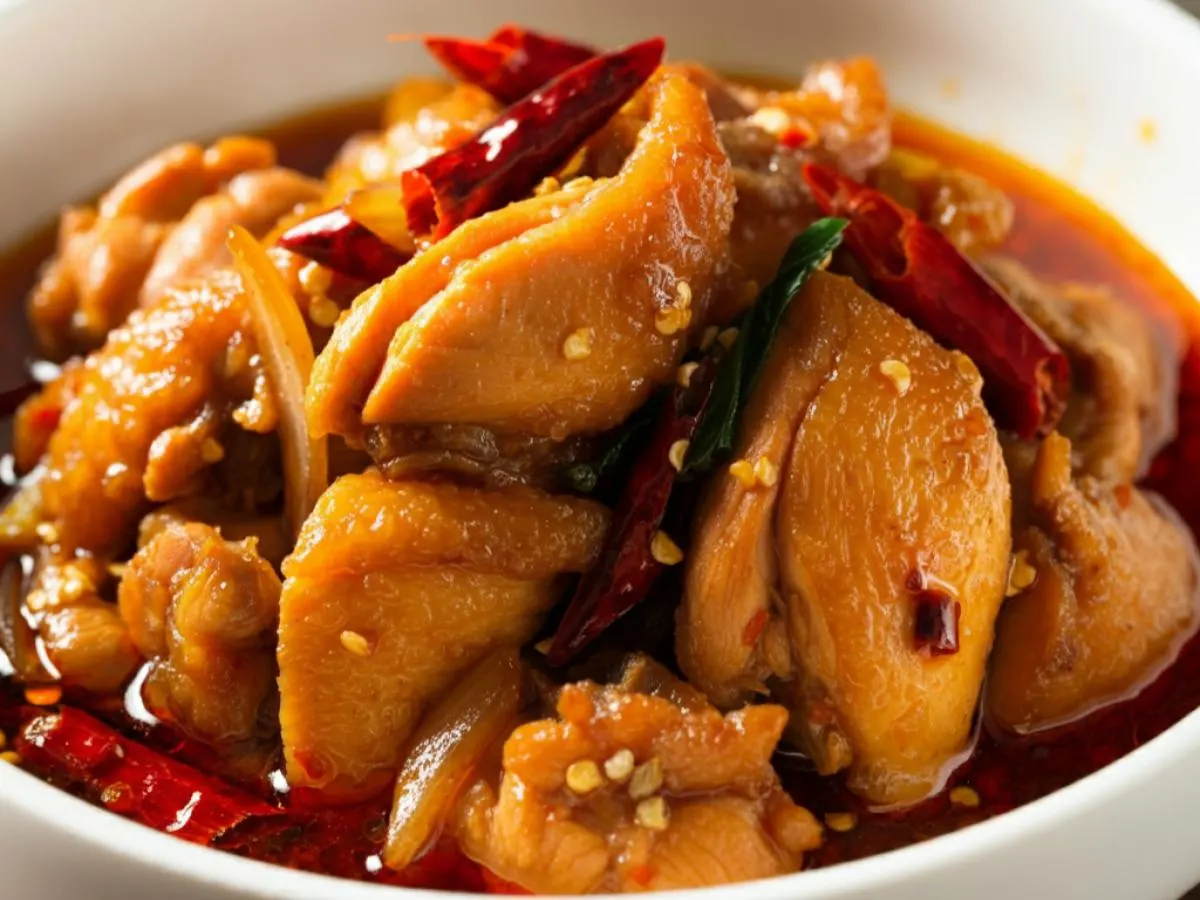 Soy Braised Spicy Chicken (Garlic-Free)