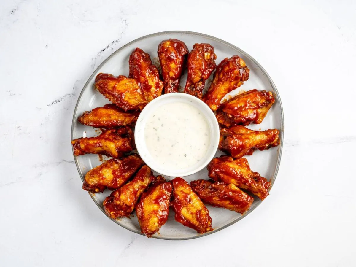 Hot Buffalo Chicken Wings Hot Buffalo Chicken Wings