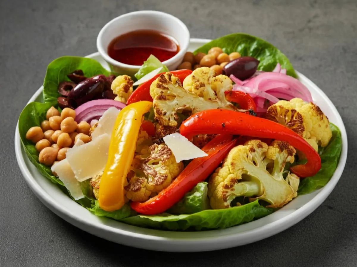 Roasted Cauliflower and Pepper Antipasto Entree Salad Roasted Cauliflower and Pepper Antipasto Entree Salad