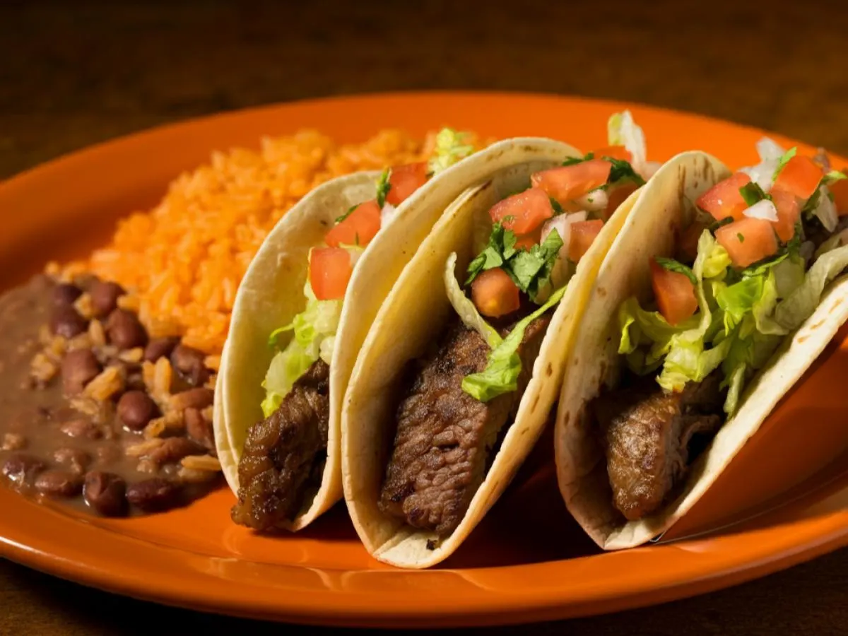 American Style Steak Taco Box on Corn Tortillas [21oz]