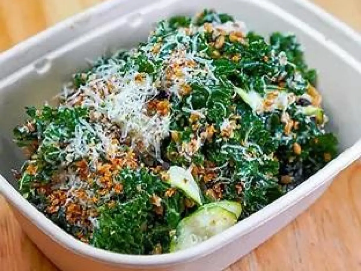 Mushroom Kale Salad Boxed Meal Mushroom Kale Salad Boxed Meal
