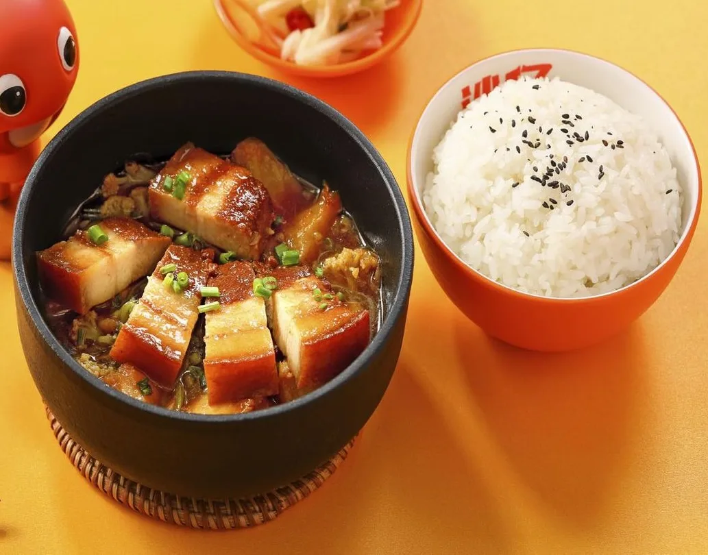 Braised Pork Belly Clay Pot With Rice Braised Pork Belly Clay Pot With Rice