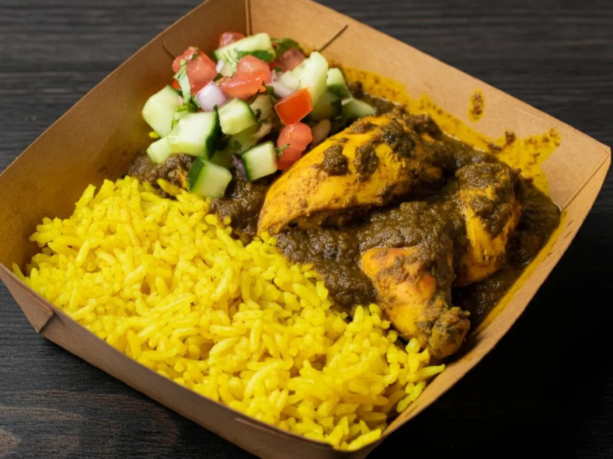 Saag Chicken Boxed Meal Saag Chicken Boxed Meal