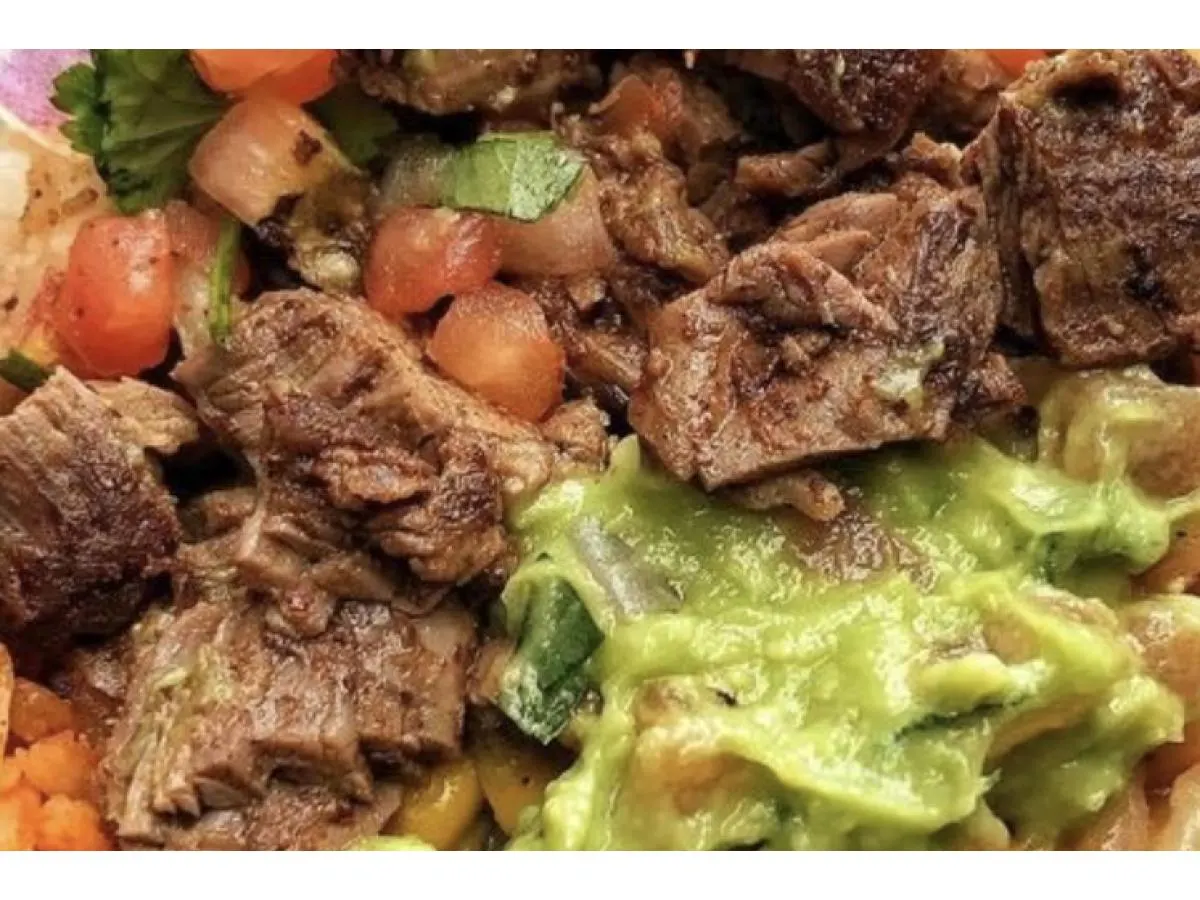 Individual Carne Asada Super Burrito Individual Carne Asada Super Burrito