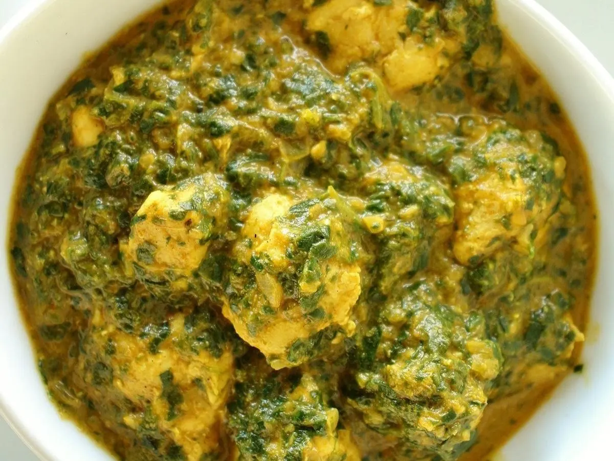 Fish Saag Fish Saag
