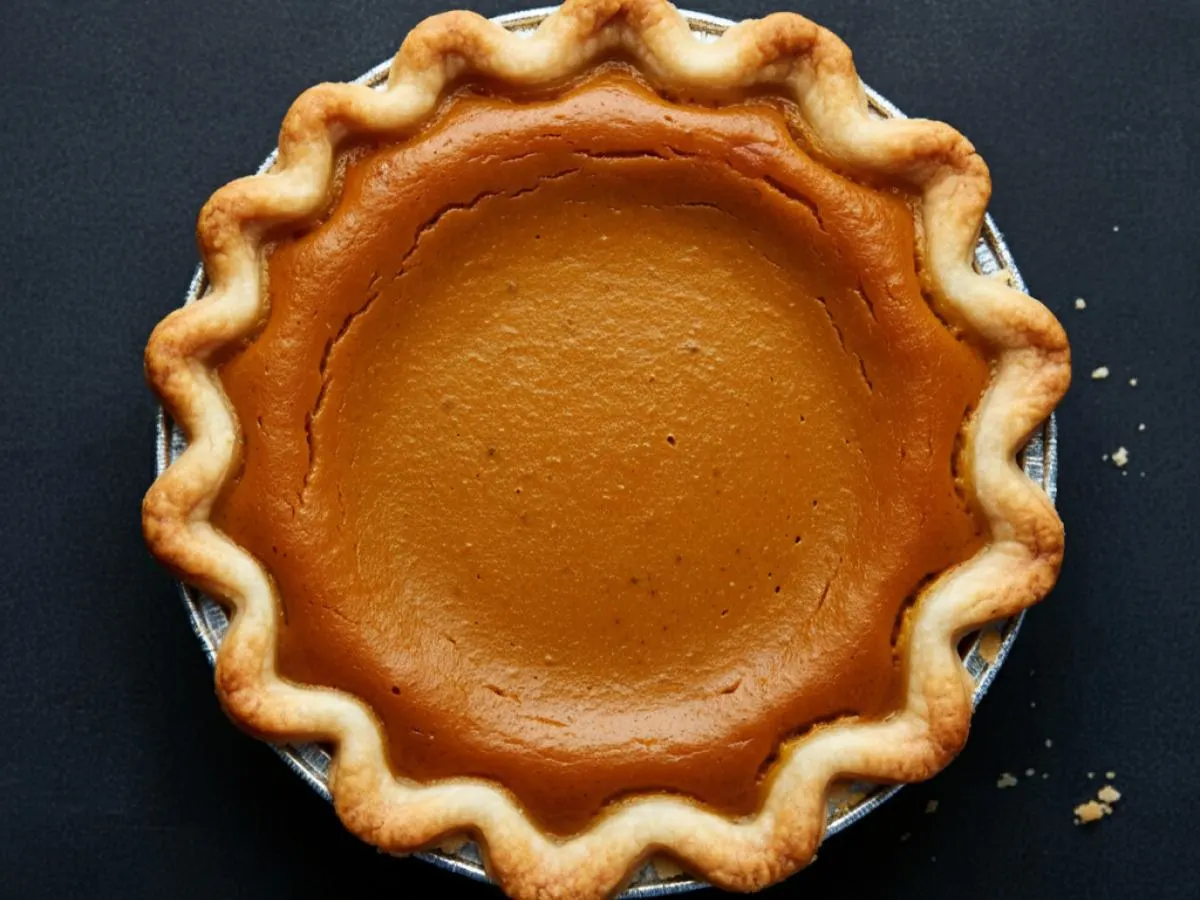4" Mini Pumpkin Pie (V and GF)