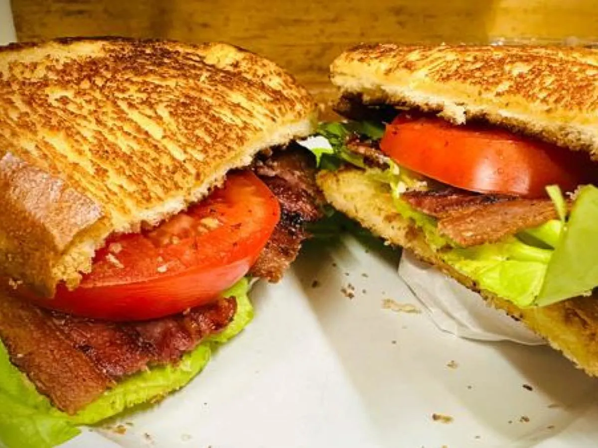 BLT