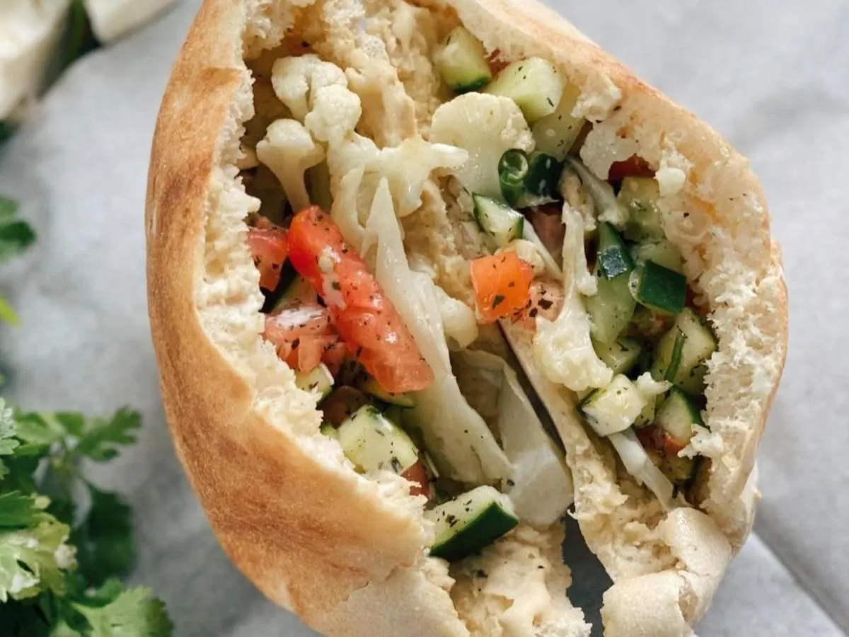 Cauliflower Sandwich with Fattoush Salad Cauliflower Sandwich with Fattoush Salad