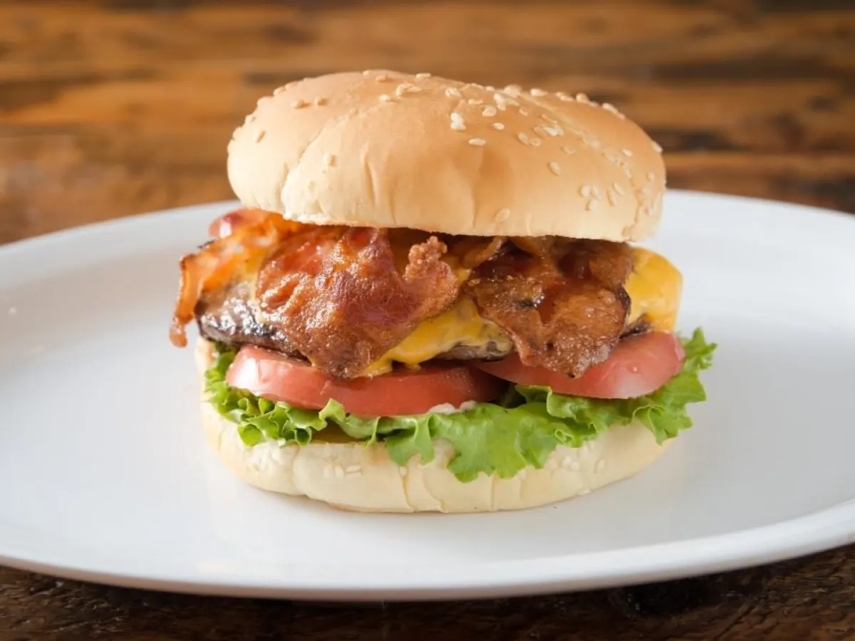Gluten-Free Bacon Cheeseburger Meal [Small]