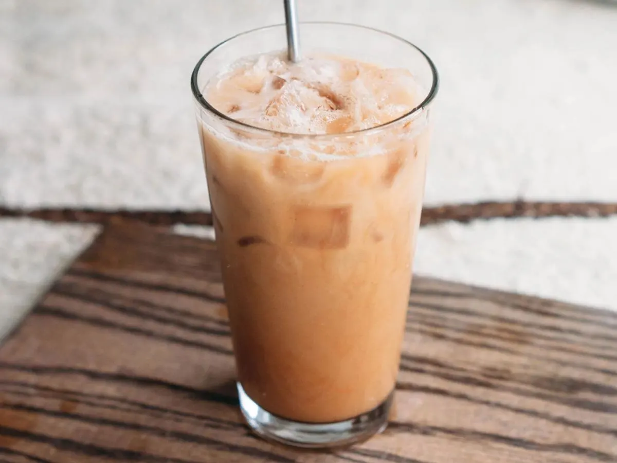Iced Chai Latte (Contains Cinnamon)