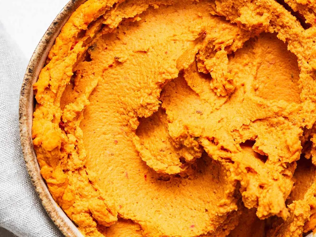 Organic Harissa Hummus