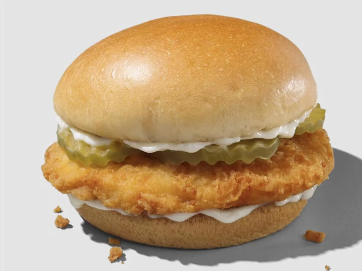 Spicy Classic Chicken Sandwich Spicy Classic Chicken Sandwich